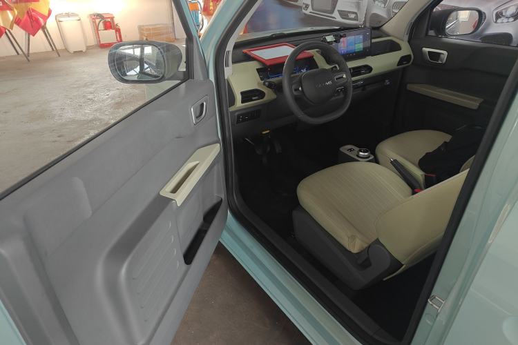 Used Geely Galaxy Panda 2023 Panda Mini New Year Edition Treasure Bear Driver Seat