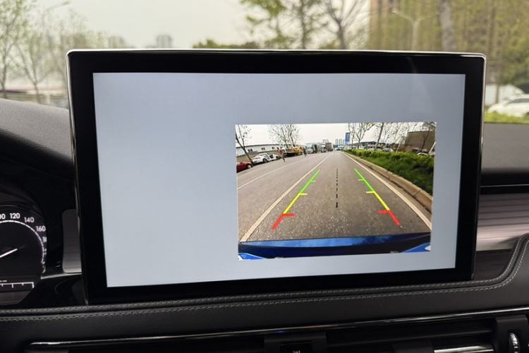 Used Lincoln Corsair 2020 2.0T Two-Wheel Drive Luxury Edition Audio And AC Panel