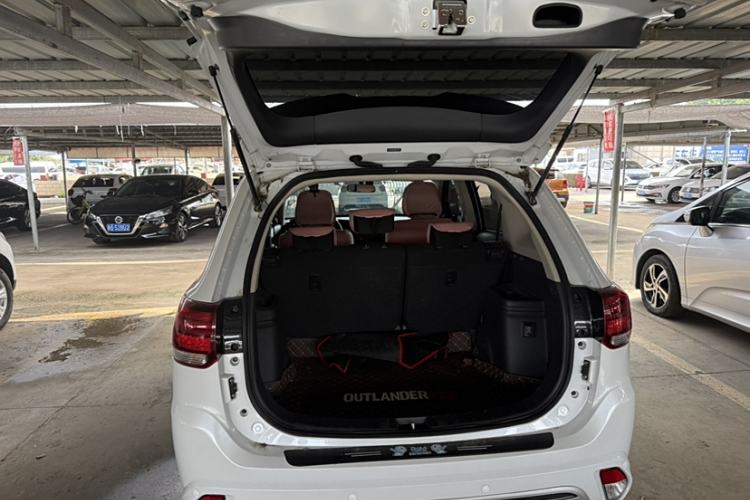 Used Mitsubishi Outlander 2021 Revised Version 2.0L Two-Wheel Drive Comfort Edition 5 Seats