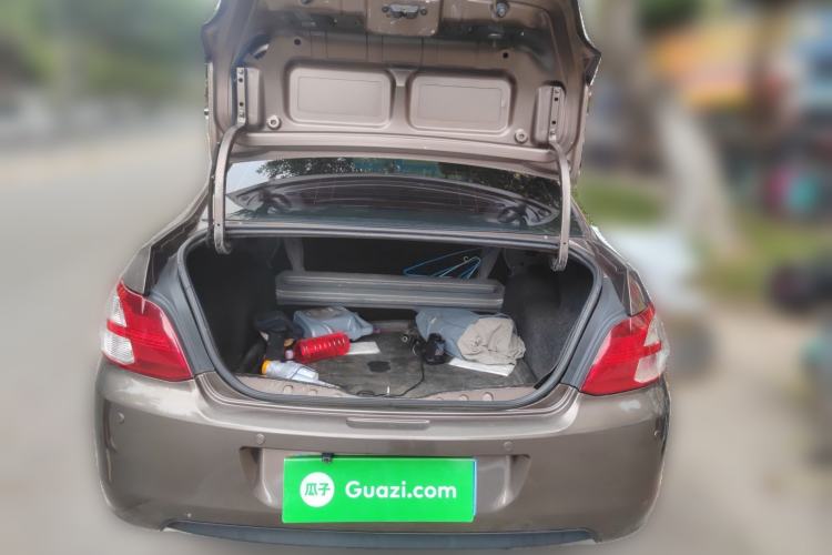 Used Peugeot 301 2014 1.6L Manual Comfort Edition Trunk