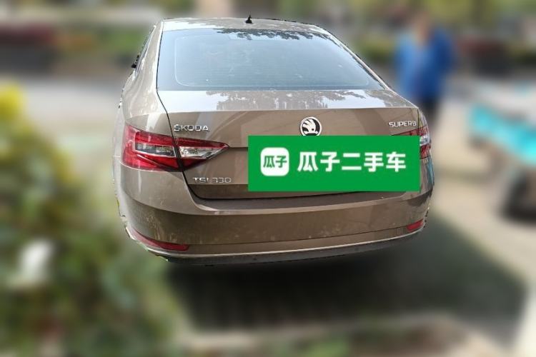 Used Skoda Superb 2018 TSI330 DSG Comfort Edition China V Standard Rear