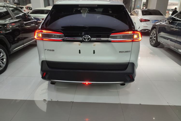 Used Toyota Wildlander 2022 2.0L CVT Two-Wheel Drive Luxury PLUS Edition
