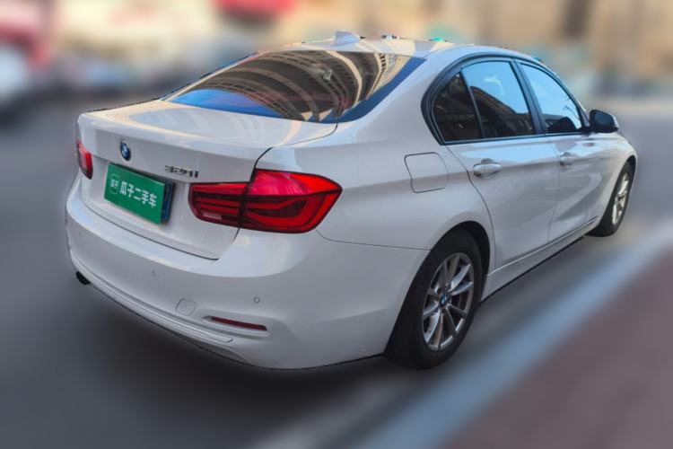 Used BMW 3 Series 2016 316i Fashion Model
