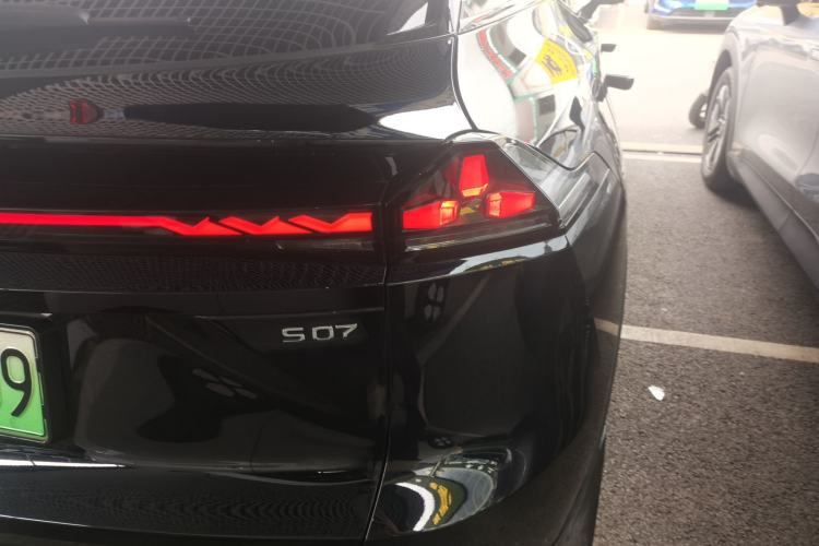 Used Deepal S07 2024 215Max Range-Extended Version Right Rear Taillight