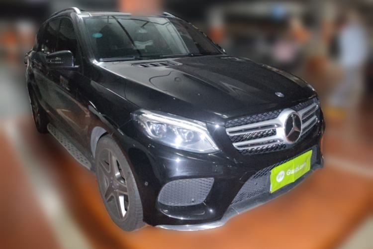 Used Mercedes-Benz GLE 2016 GLE 400 4MATIC Front Right 45 Deg