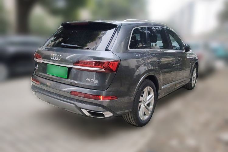 Used Audi Q7 2021 45 TFSI quattro S line Sport model