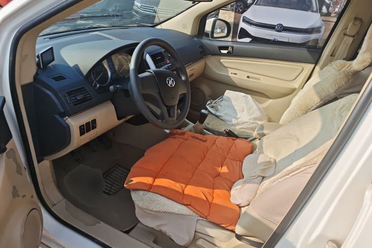 Used BAIC E Series 2013 Hatchback 1.5L Manual Lotte Edition Left Front Seat