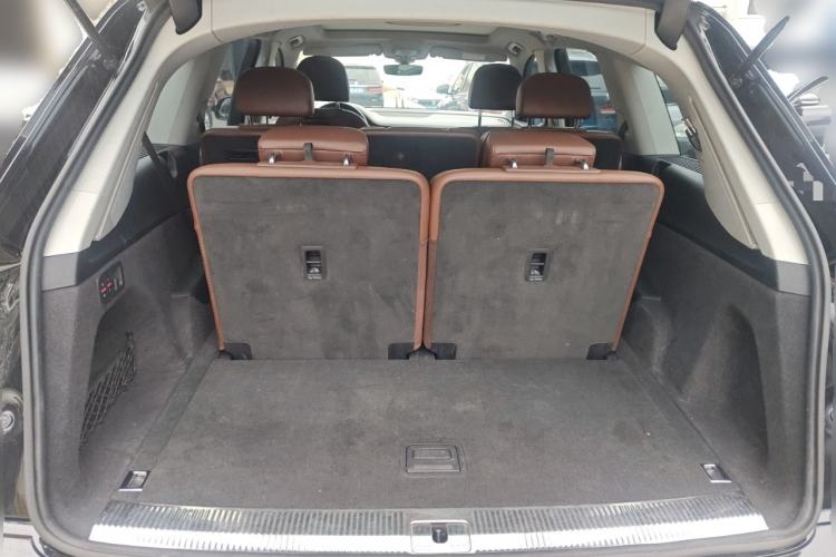 Used Audi Q7 2019 55 TFSI Technology Edition Trunk