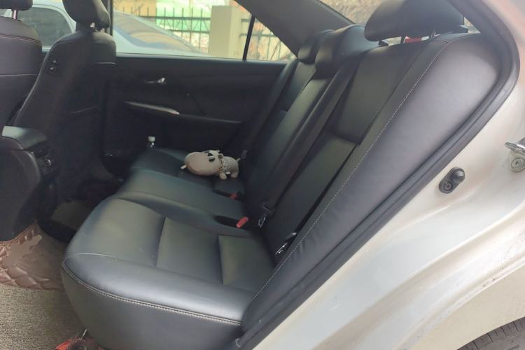 Used Toyota Camry 2016 2.0G 10th Anniversary Leading Edition
