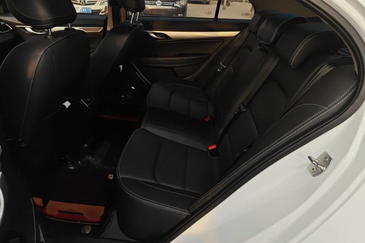 Used Geely Auto Emgrand 2018 1.5L Manual Upward Connect Edition
