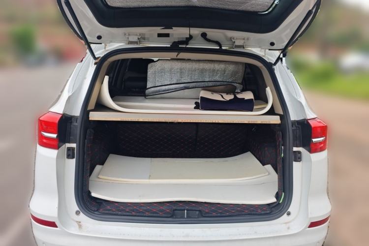 Used BYD Song 2020 Classic Edition 1.5T Automatic Elite Model
