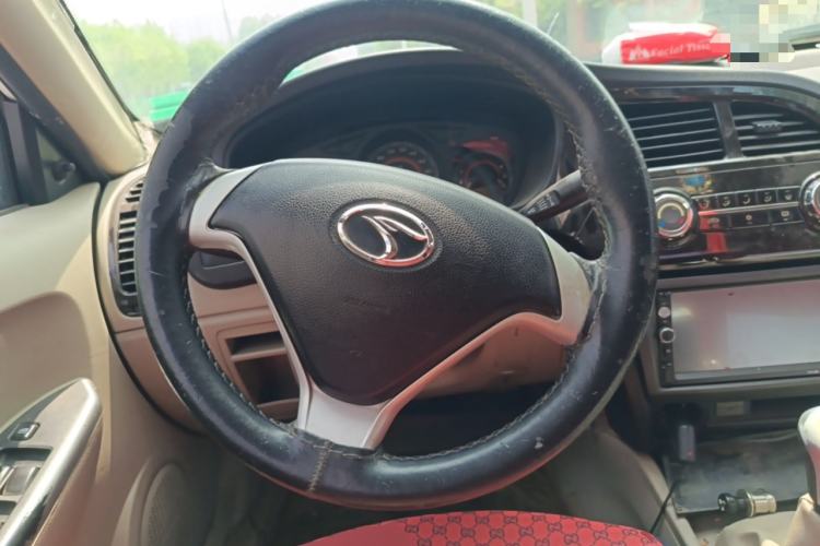 Used Soueast V3 Lingyue 2014 1.5L Manual Smart Edition