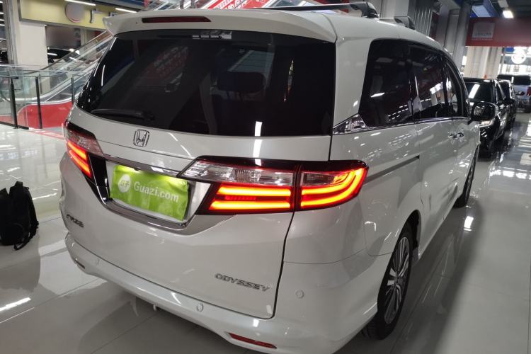 Used Honda Odyssey 2018 2.4L Smart Edition Rear Right 45 Deg