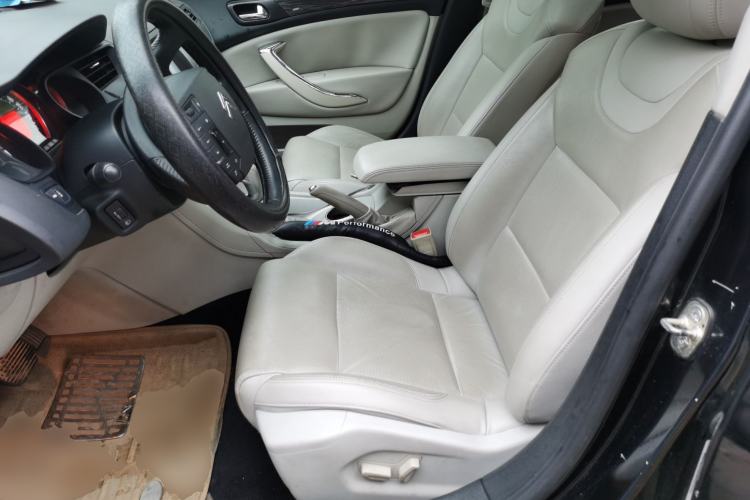 Used Citroen C5 2011 Dongfang Zhilü 2.3L Automatic Zunyu Model Left Front Seat