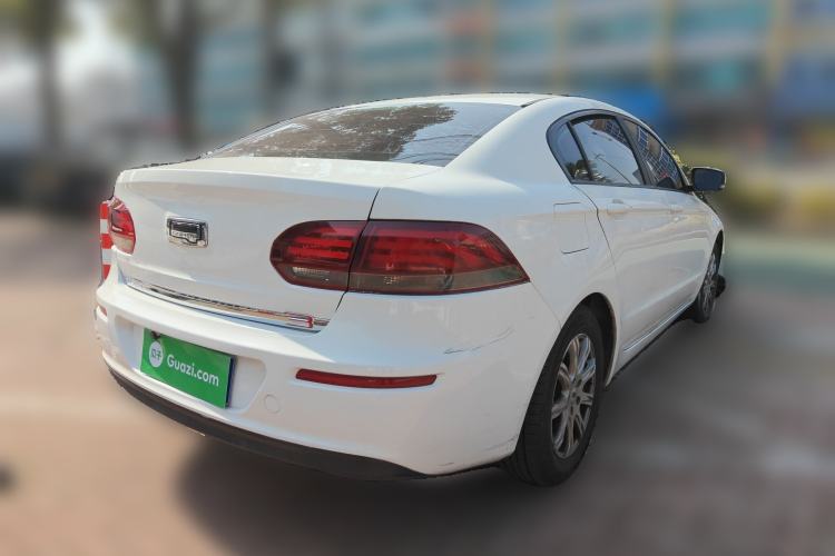 Used Qoros 3 2018 Sedan 1.6L Automatic Leading Model