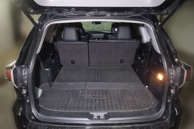 Used Toyota Highlander 2017 2.0T Four-Wheel Drive Black Edition Limited Model