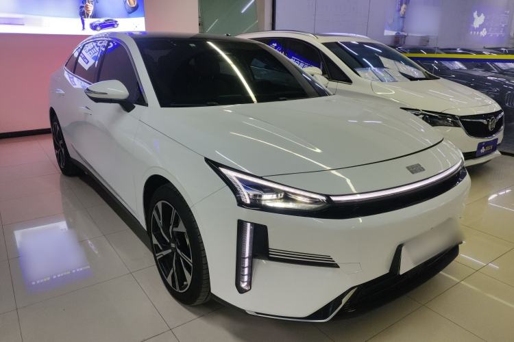 Used Geely Galaxy L6 2023 125km Starship Exterior 1