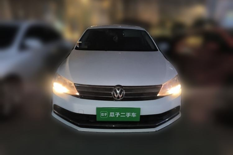 Used Volkswagen Sagitar 2017 230TSI Automatic Comfort Version Front