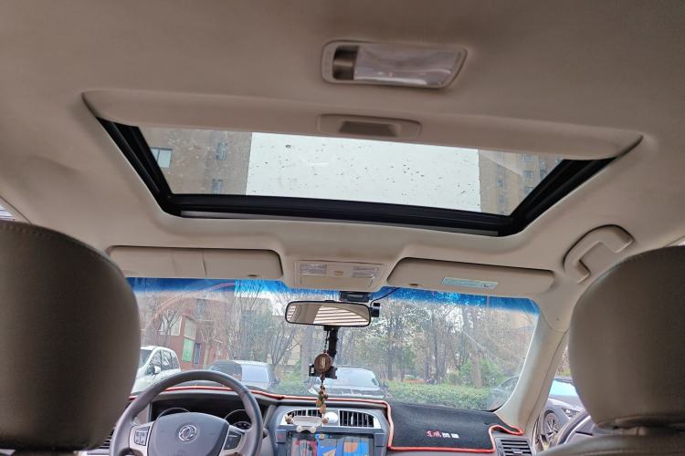 Used Dongfeng Aeolus A60 2012 2.0L CVT Tech Edition
