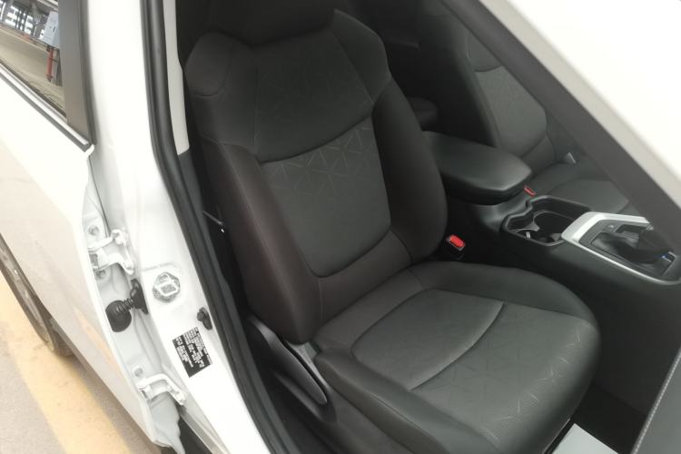 Used Toyota RAV4 2021 Revised Version Dual-Motor Hybrid 2.5L E-CVT Two-Wheel Drive Elite Edition