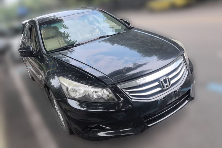 Used Honda Accord 2012 2.0L MT
