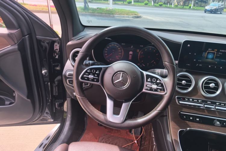 Used Mercedes-Benz GLC 2020 GLC 300 L 4MATIC Dynamic Edition
