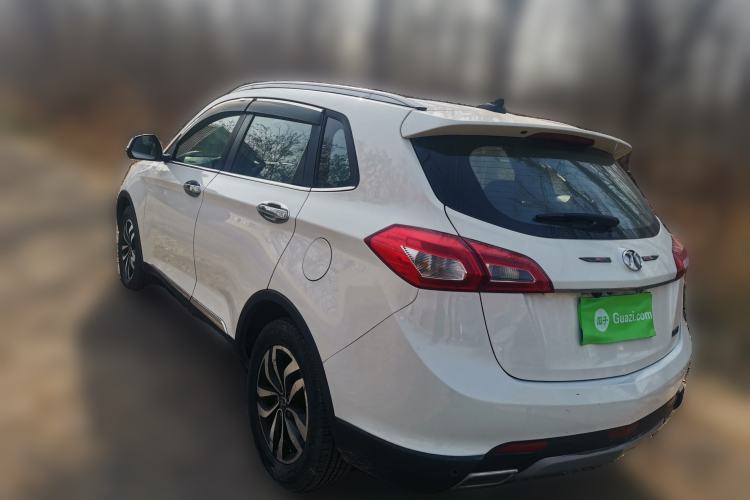 Used BAIC Senova X65 2015 2.0T Automatic Elite Model