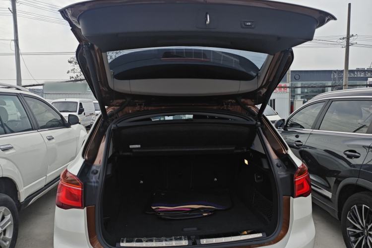 Used BMW X1 2016 sDrive18Li Luxury Model Trunk