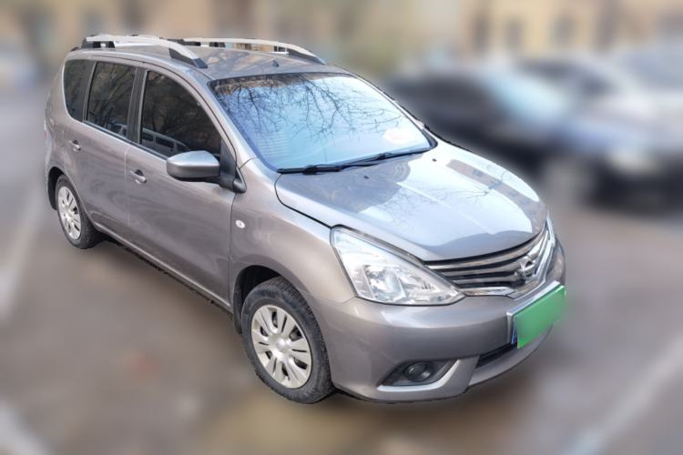 Used Nissan Livina 2013 1.6XE Manual Comfort Edition
