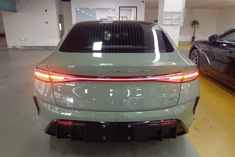 Used BYD Seal 2022 550 km Standard Range Rear-Wheel Drive Prestige Version
