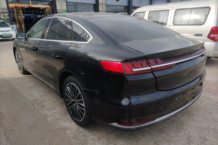 Used BYD Han 2020 DM Four-Wheel Drive Performance Edition Luxury Model Exterior 2