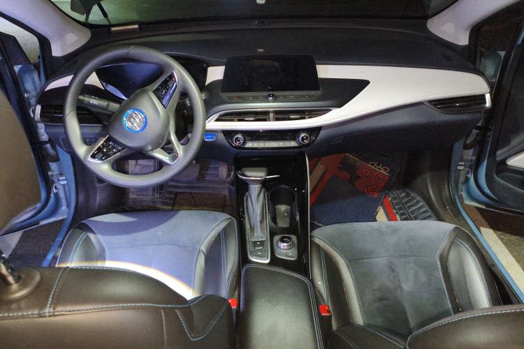 Used Buick Velite 6 2019 Connected & Smart Edition Center Console