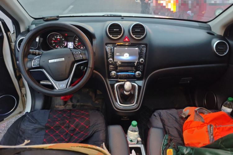 Used Haval H6 2015 Upgraded Model 1.5T Manual Two-Wheel Drive Elite Version