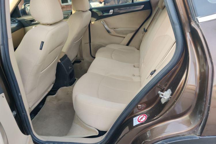 Used Brilliance V5 2012 1.5T Automatic Two-Wheel Drive Luxury Version