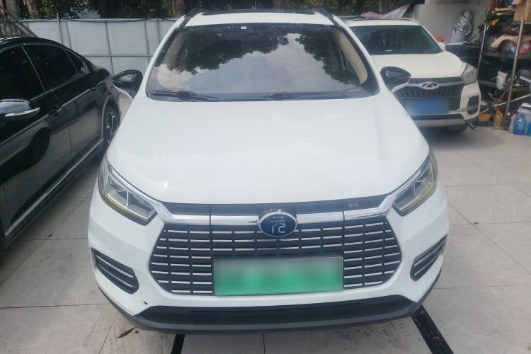 Used BYD Yuan New Energy 2018 EV360 Smart Connect Cool Edition Front