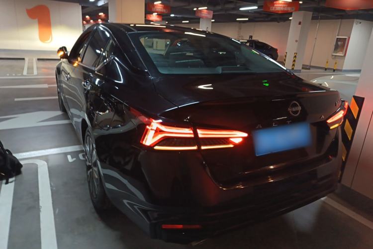 Used Nissan Teana 2022 2.0L XL-TLS Enjoyment Edition
