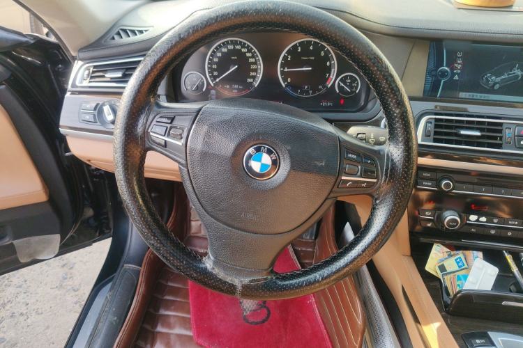 Used BMW 7 Series 2011 730Li Elegant Model Steering Wheel