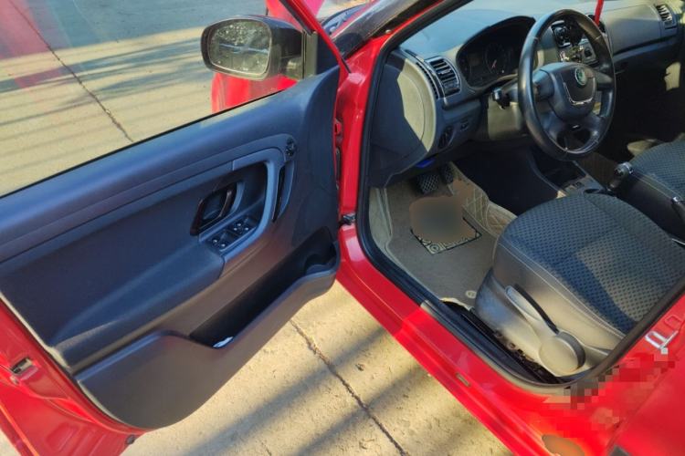 Used Skoda Fabia 2012 1.6L Automatic Cool Black Edition