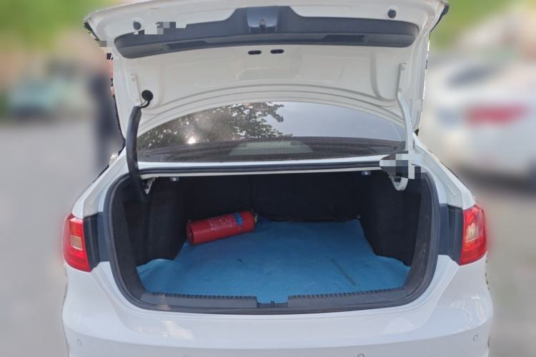 Used Volkswagen Sagitar 2014 1.4TSI Automatic Luxury Model Trunk