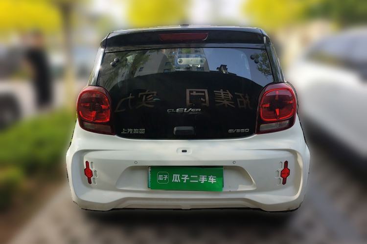 Used Roewe Clever 2021 302 km New Four-Seater Super-Efficient Version
