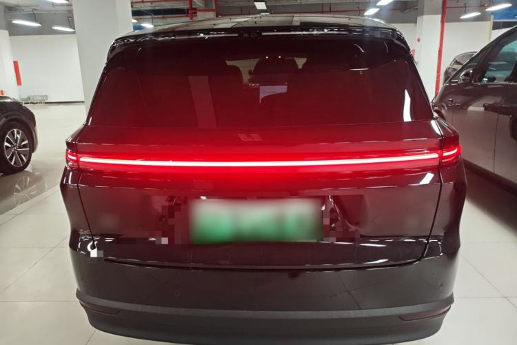 Used Li Auto i8 2025 Model Standard Version Rear