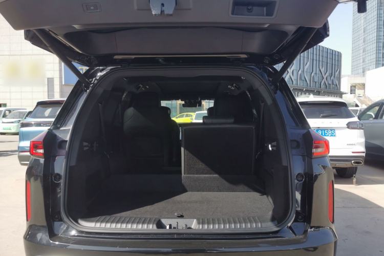 Used EXEED Lanyue 2024 International Edition 400T Four-Wheel Drive Star Prestige 6-Seater
