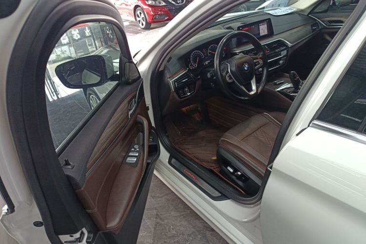 Used BMW 5 Series 2019 530Li Leading Model Luxury Package