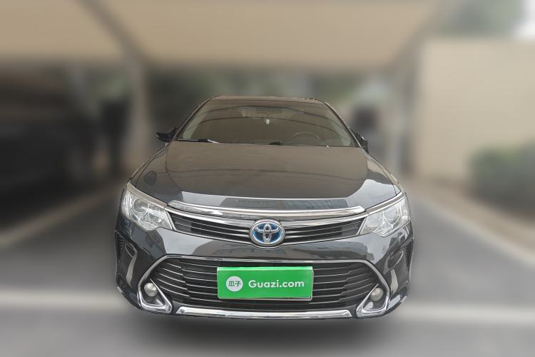 Used Toyota Camry 2016 Dual-Engine 2.5 HG 10th Anniversary Deluxe Navigation Edition
