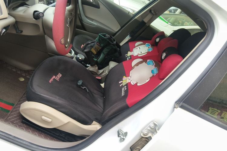 Used Buick GT 2013 GT 1.6L Automatic Fashion Edition Left Front Seat