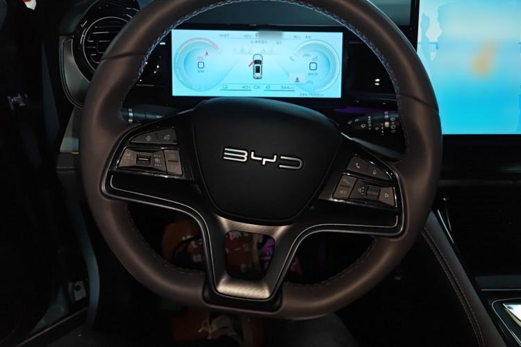 Used BYD Frigate 07 2023 DM-i 205KM Flagship Model