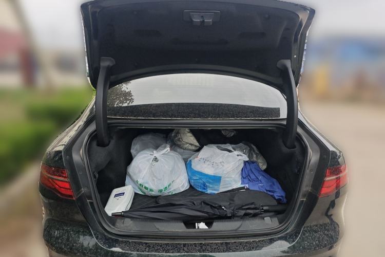 Used Jaguar XEL 2024 2.0T 250 PS R-DYNAMIC S Advanced Sport Edition
