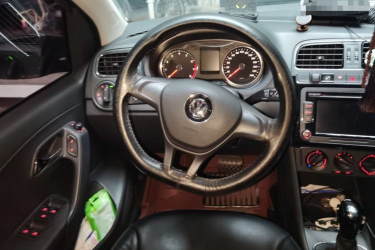 Used Volkswagen Polo 2014 1.4L Automatic Comfort Edition