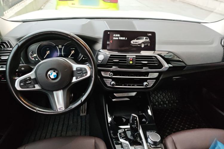 Used BMW X3 2018 xDrive25i M Sport Package China V Center Console