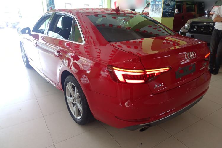 Used Audi A4L 2018 30th Anniversary Edition 40 TFSI Trendy Model Exterior 2